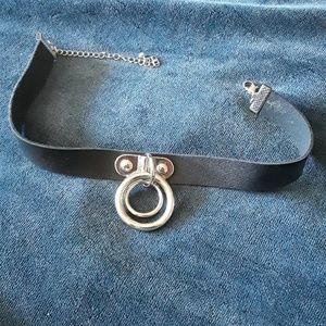 Black Choker